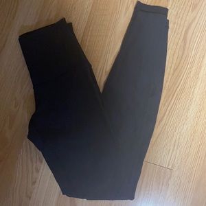 Black lululemon leggings